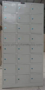 supermarket locker with 24 doors